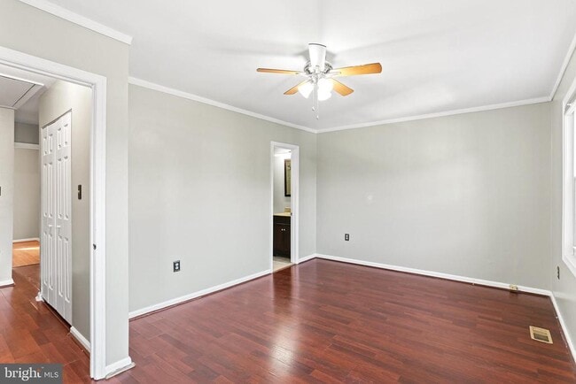 Building Photo - 1543 Marlborough Ct
