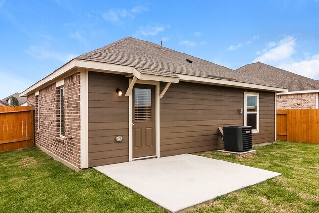 Building Photo - 7535 Tipton Meadow Way