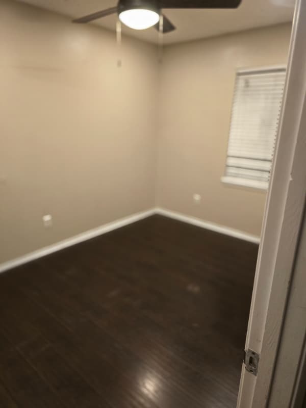 Building Photo - 416 Cherry Oak Ln