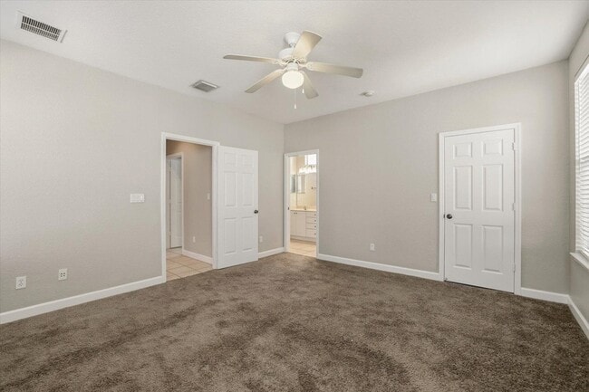 Building Photo - 3316 Calumet Dr