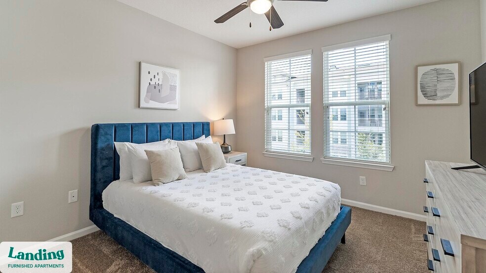 Building Photo - 2300 Tapestry Park Dr