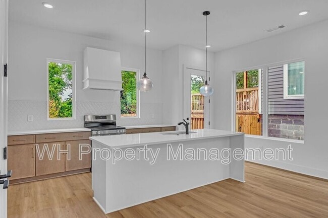 Building Photo - 3820 Tigerbelle Dr