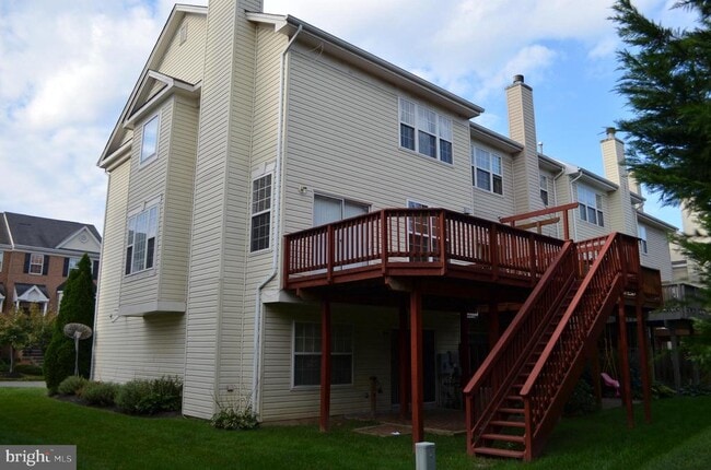 Building Photo - 117 Longpoint Way
