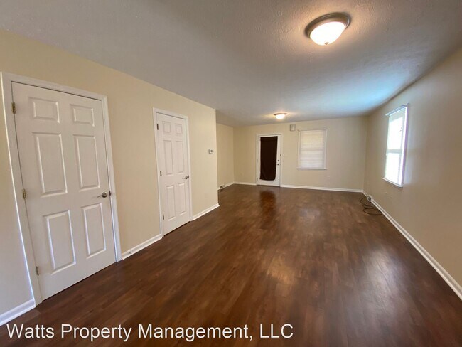 Building Photo - 2 br, 1.5 bath House - 901-1 Red Hill Rd