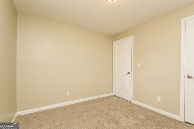 Building Photo - 8057 Fieldstream Way