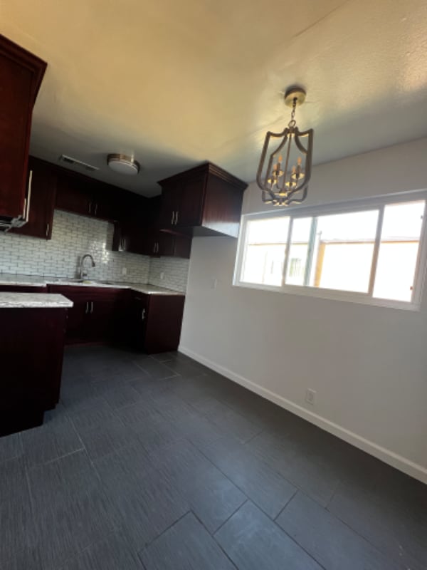 Building Photo - 2756 Conejo Dr