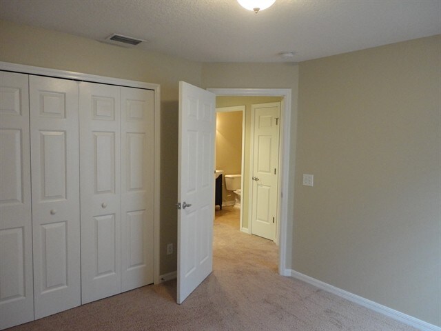 Building Photo - 4937 Whistling Pines Ct