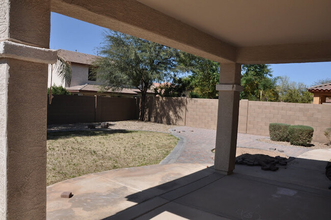 Building Photo - Gorgeous South Gilbert Home for Rent!