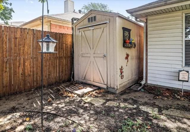 Building Photo - 325 Stately Oak Ln