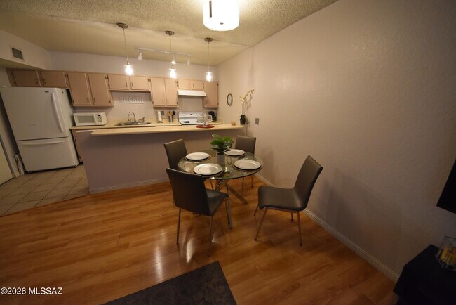 Building Photo - 8080 E Speedway Blvd