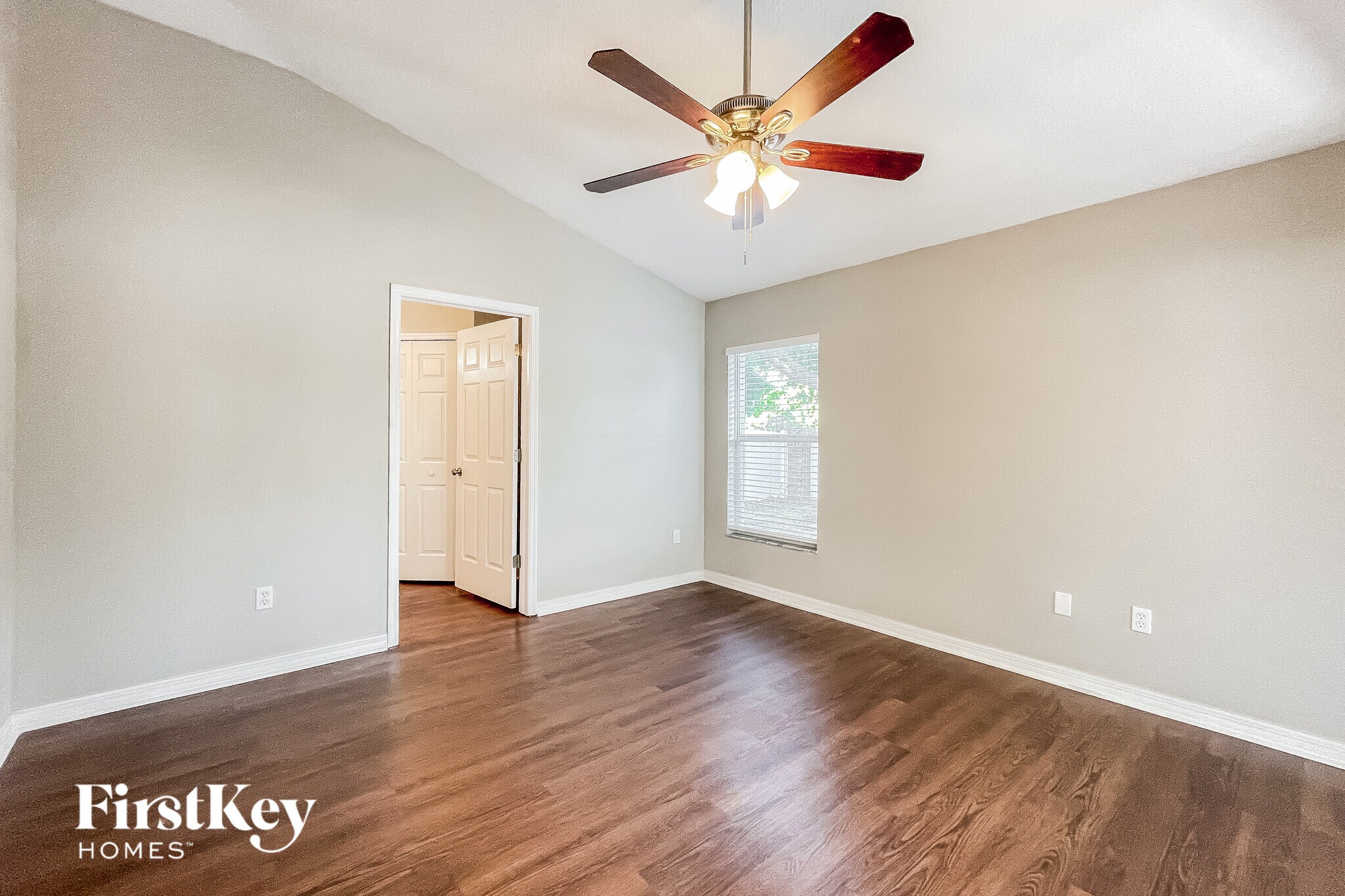 Building Photo - 2162 Brandon Park Cir