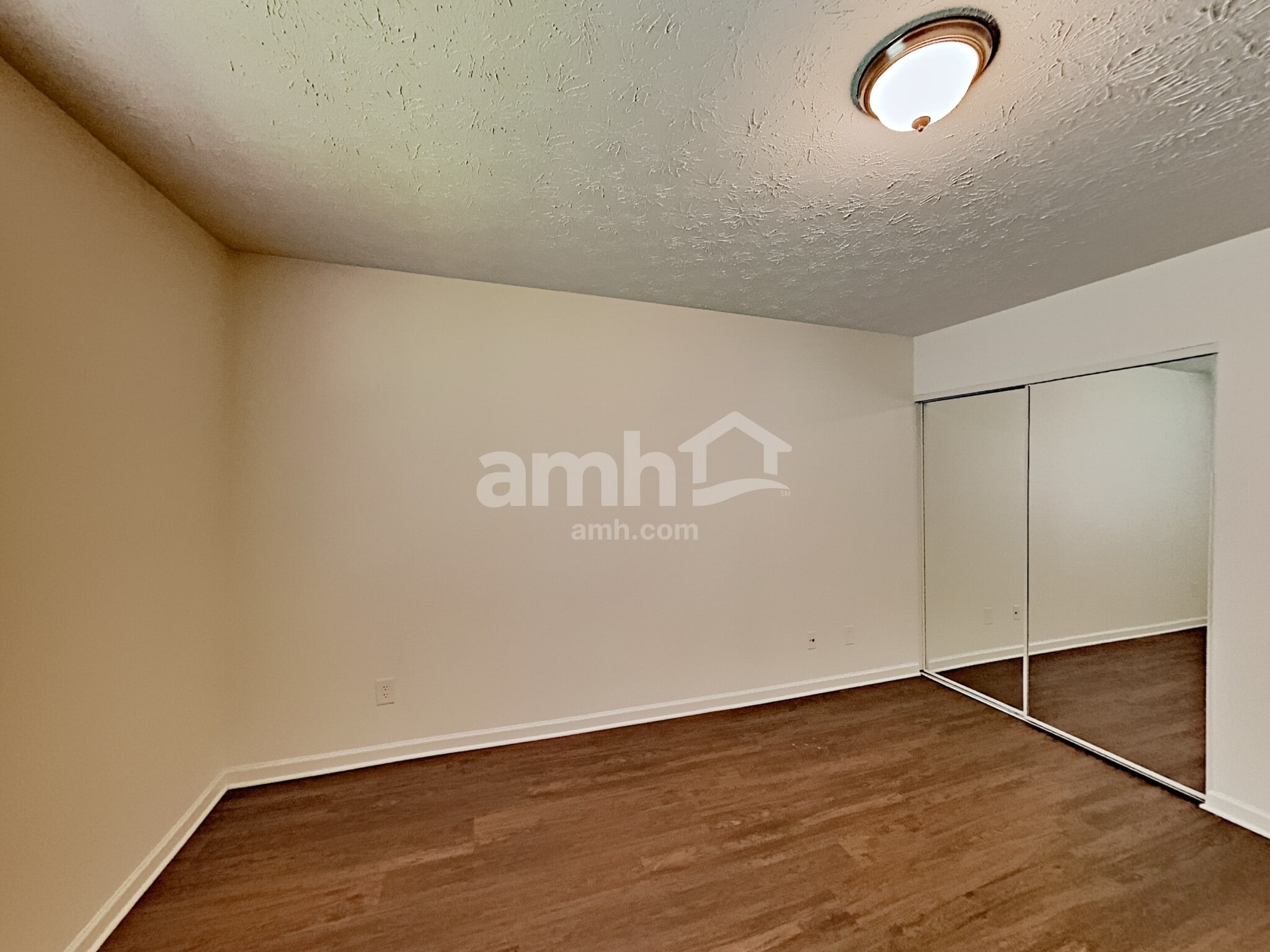 Building Photo - 361 Red Maple Way