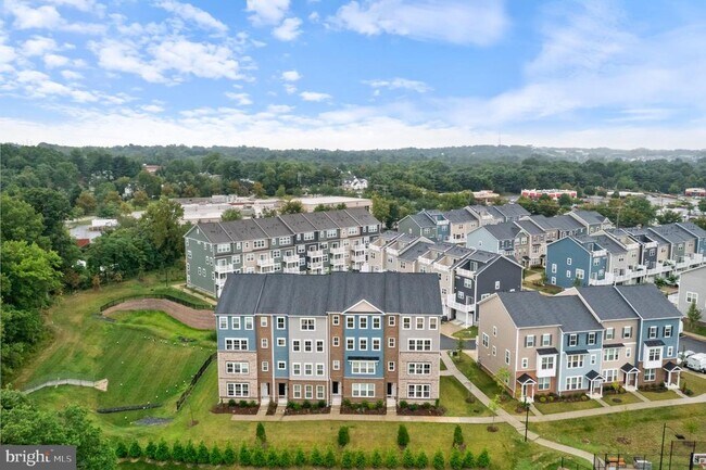 Building Photo - 4615 Crossing Ct