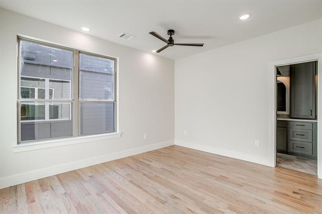 Building Photo - 2820 Weisenberger St
