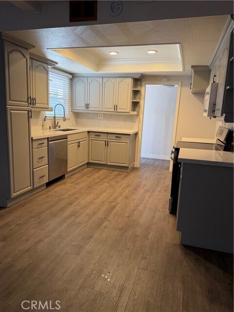 Building Photo - 7071 Santa Paula Cir
