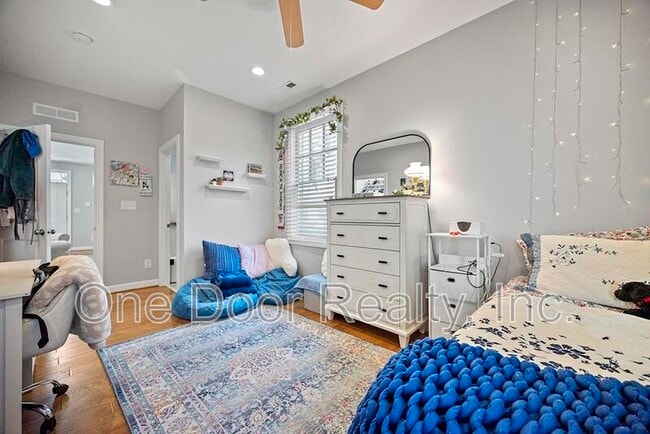 Building Photo - 805C Lafayette Street