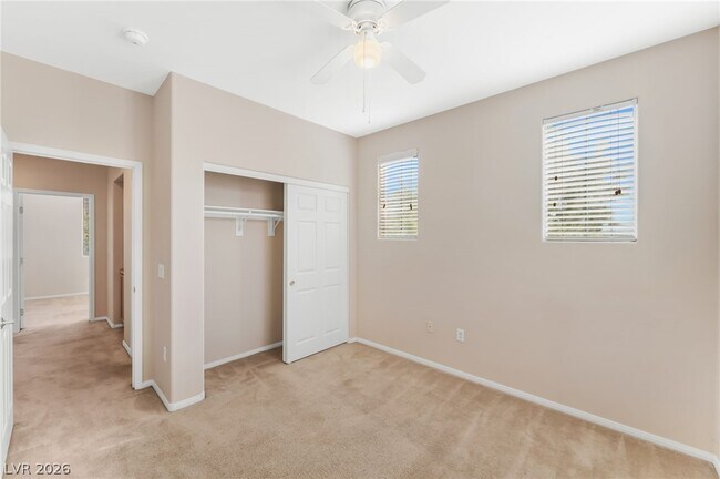Building Photo - 3955 Palm Beach St