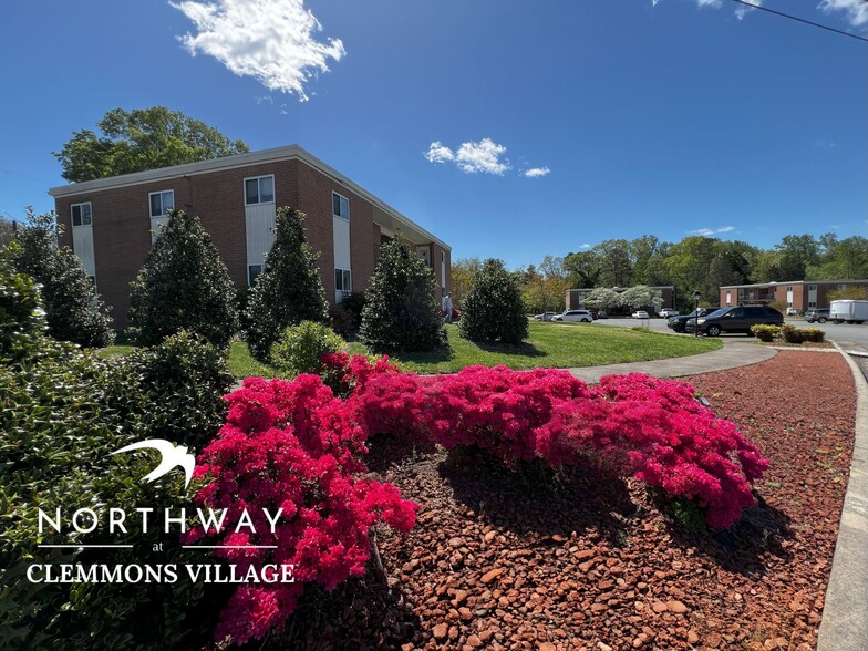 Primary Photo - Northway at Clemmons Village