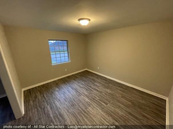 Building Photo - 8527 Hinman St