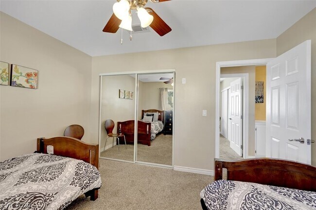 Building Photo - 3225 Mountain Spring Rd