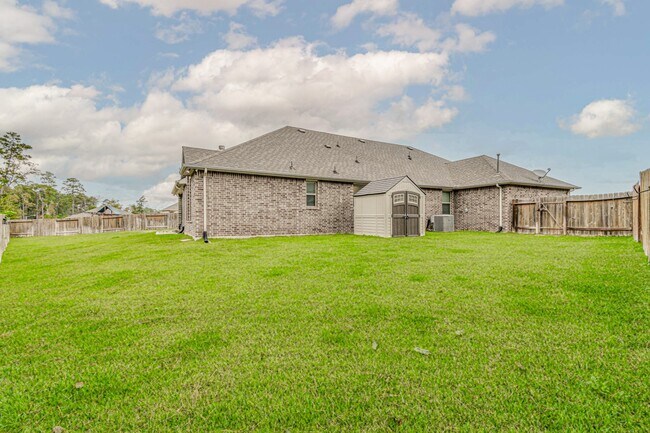 Building Photo - 14149 Isle Royal Ln