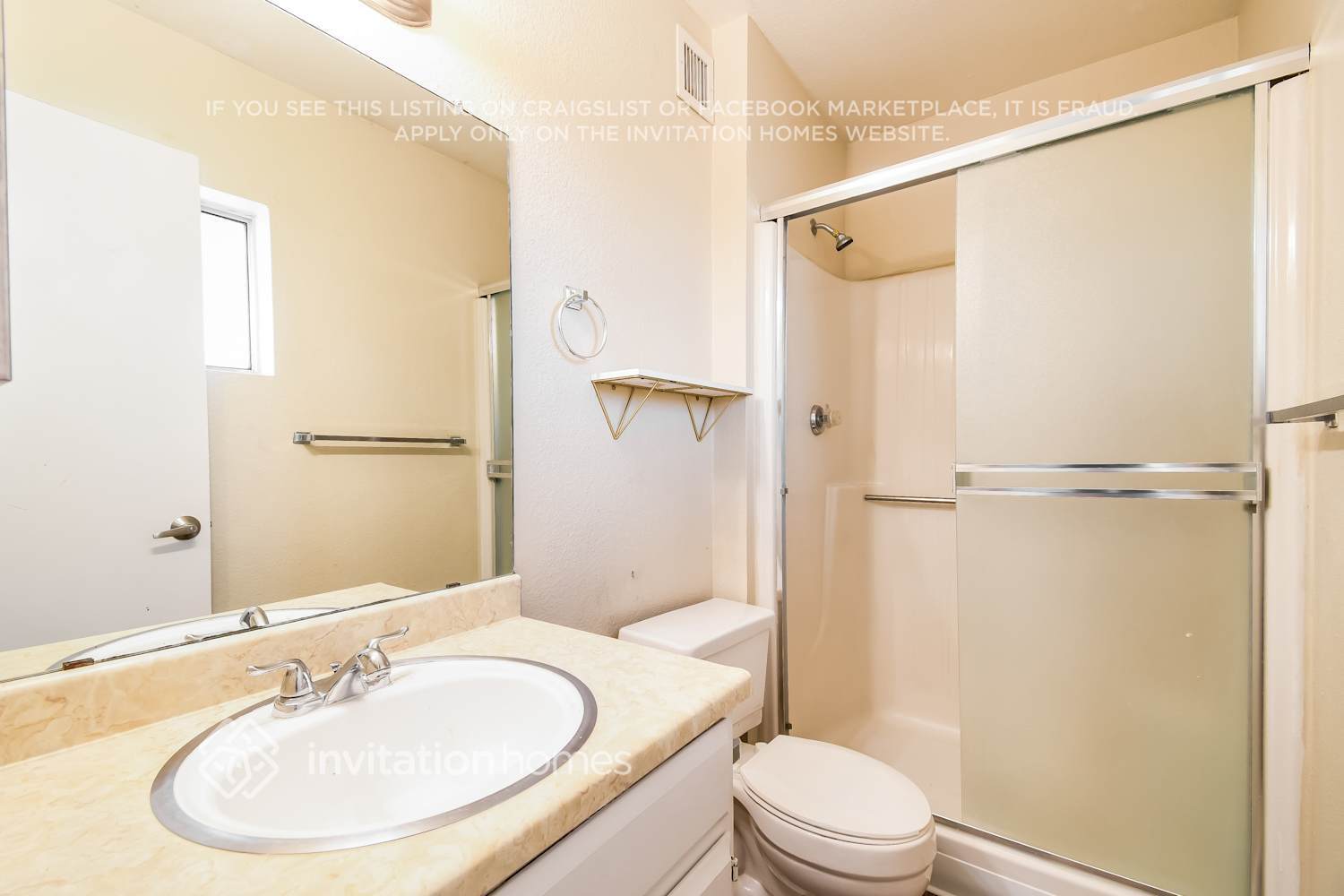 Building Photo - 4228 N 81st Dr