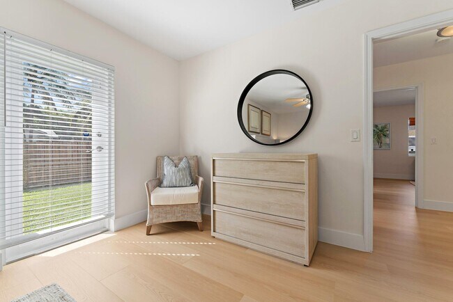 Building Photo - 4300 Washington Rd