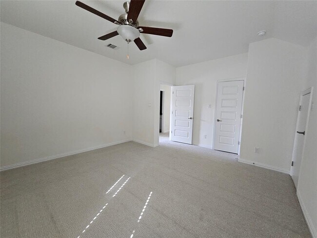 Building Photo - 1105 Malibar Ln