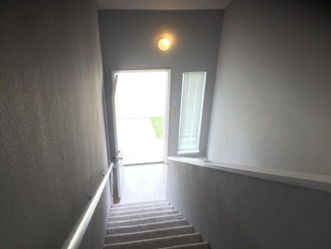 Building Photo - 1544 Timber Creek Dr