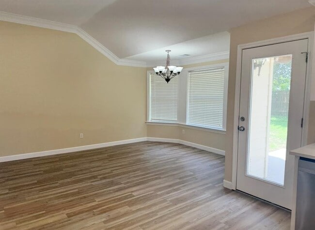 Building Photo - 1306 Meadow Cove