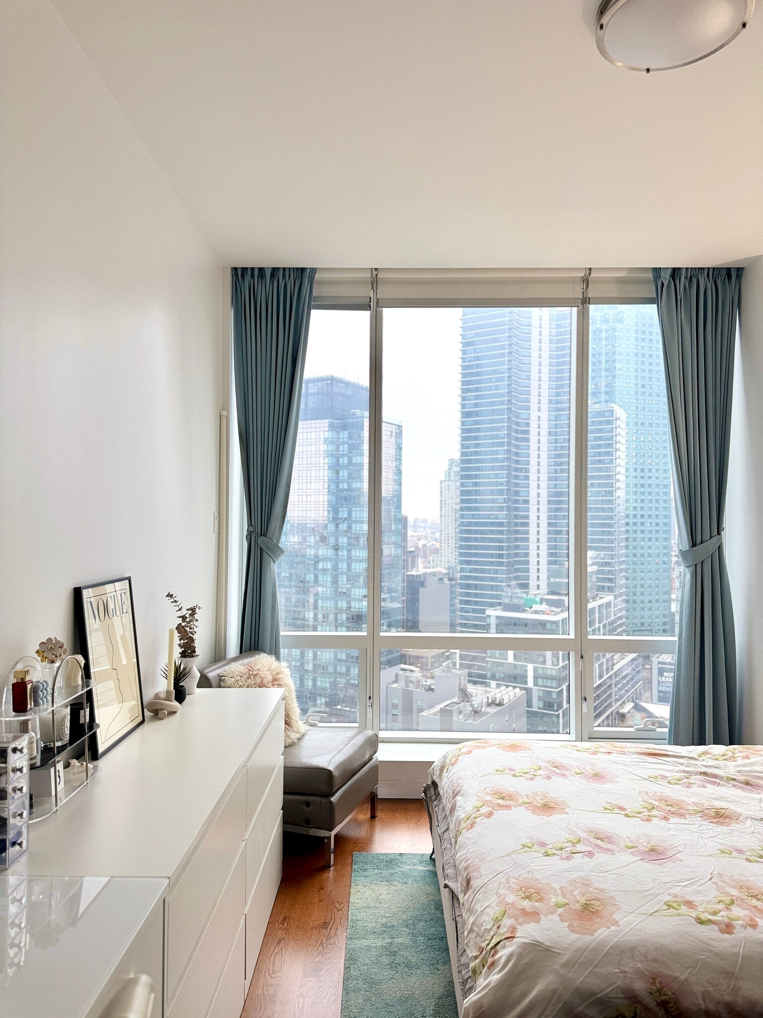 Building Photo - 2717 42nd Rd