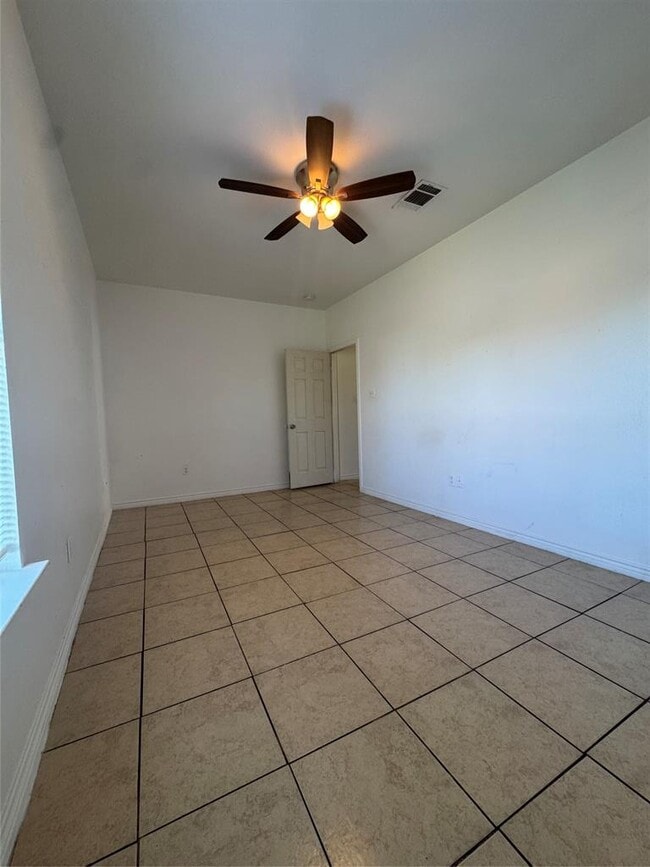 Building Photo - 609 Martin Luther King Blvd