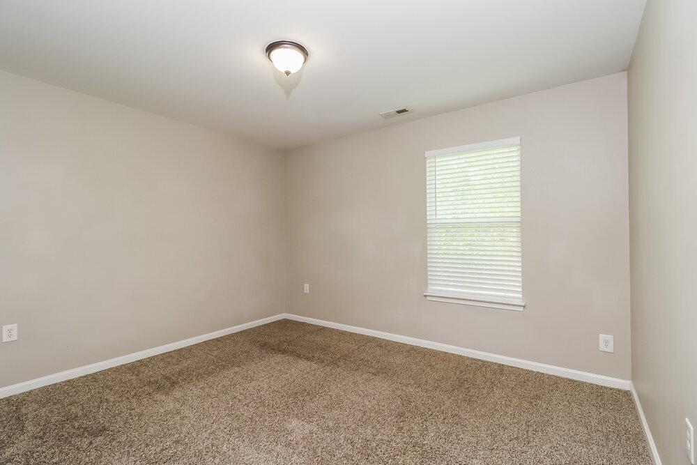 Building Photo - 1421 Jordans Pond Ln
