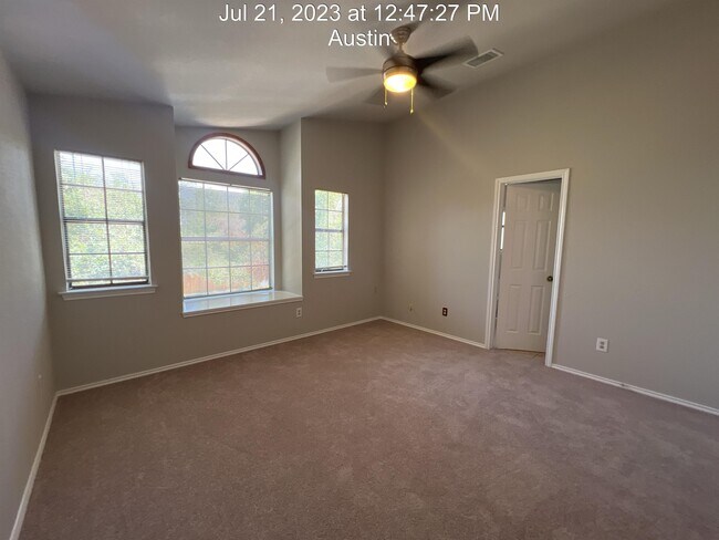 Building Photo - 7906 Tiffany Dr