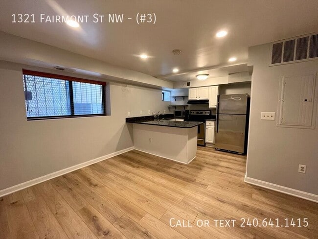 Building Photo - 1321 Fairmont St NW