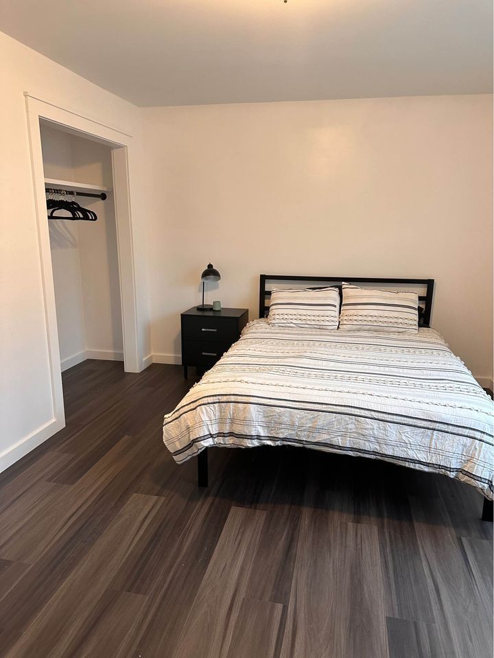bedroom 1 - 137 Lebanon Rd