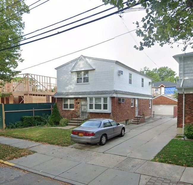 Primary Photo - 86-30 235th Ct