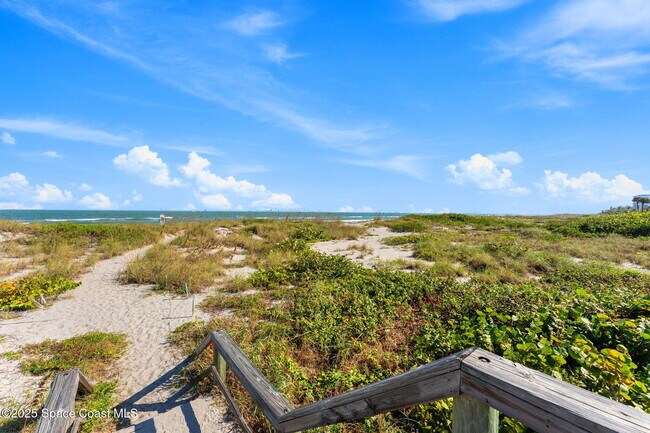 Building Photo - 1493 S Atlantic Ave