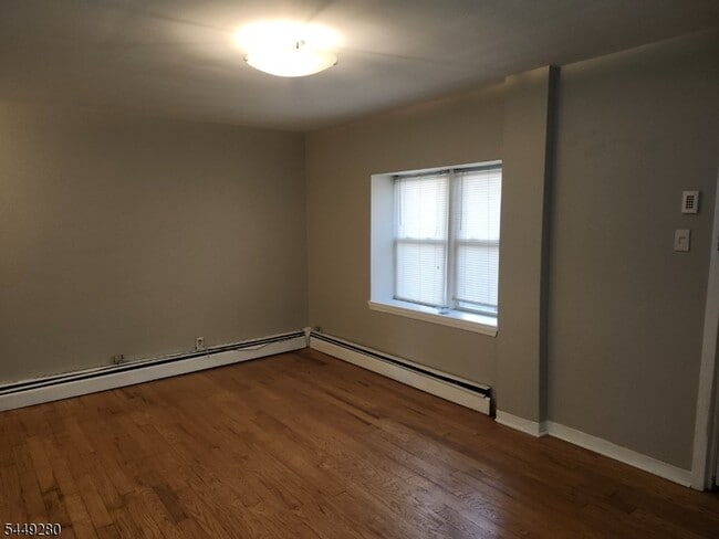 Building Photo - 301 Copeland Ave