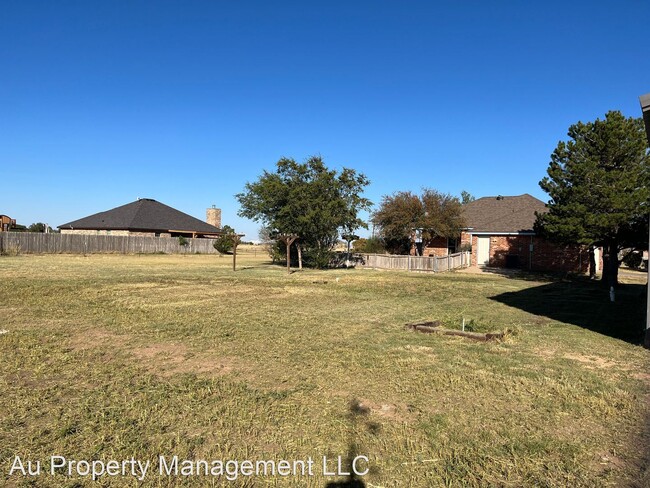Building Photo - 3 br, 2 bath House - 15702 OUTBACK TRL