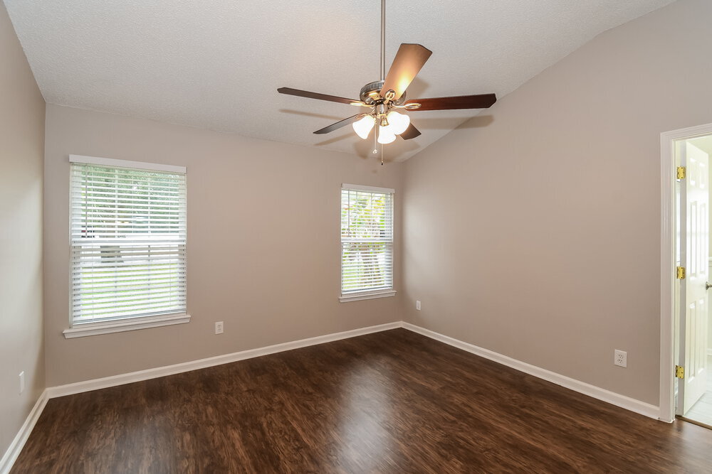 Building Photo - 1810 Dartmouth Dr