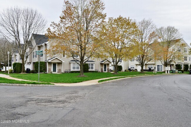 Building Photo - 111 Watson Ct