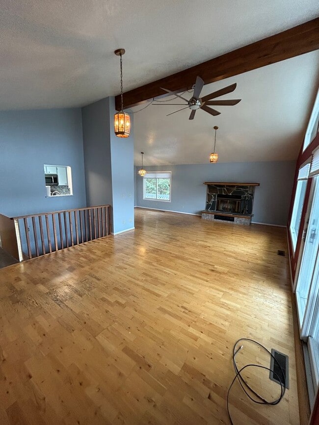 Building Photo - 180 Kookoosint Trail