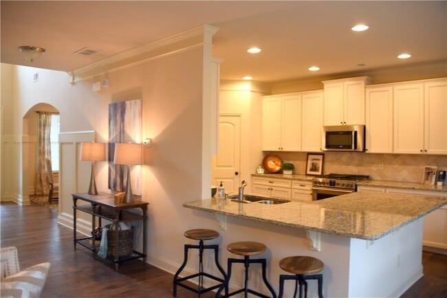 Building Photo - 5730 Lanier Valley Pkwy