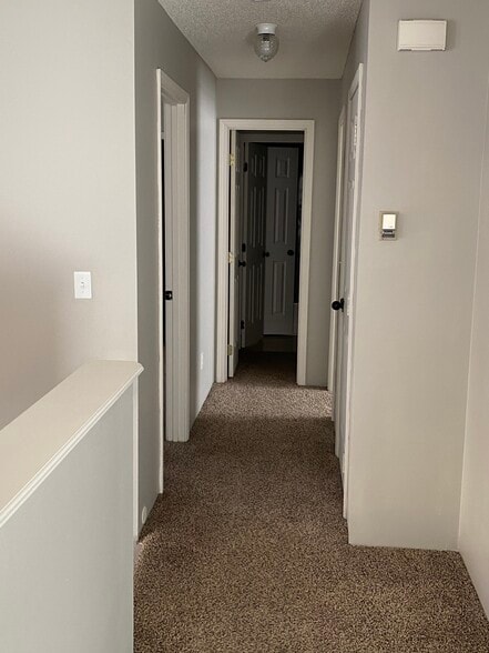 Building Photo - 3314 N Tracy Ave