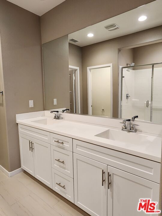 Building Photo - 28729 Jardineras Dr