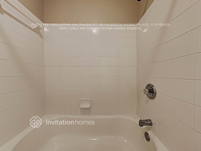 Building Photo - 1396 Merrifield Ln