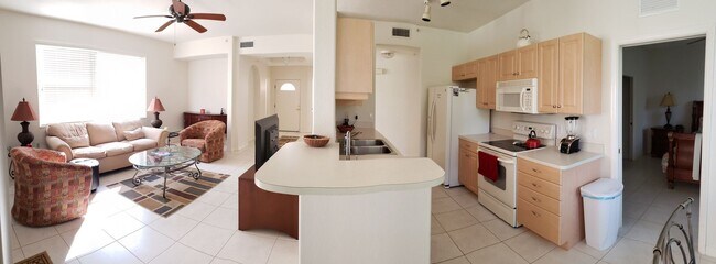 Building Photo - 4430 Corso Venetia Blvd