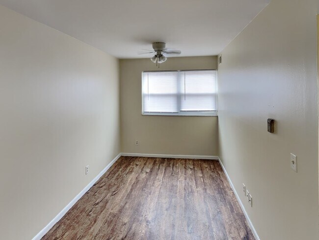 Building Photo - 31 Chittenden Ave