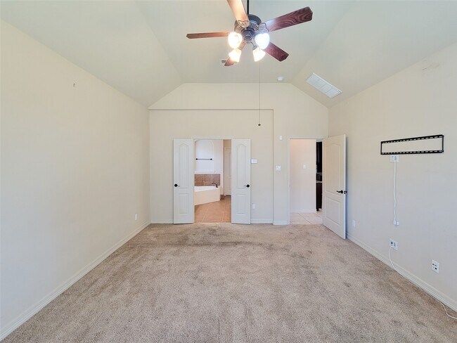 Building Photo - 2210 Pearl Bay Ct